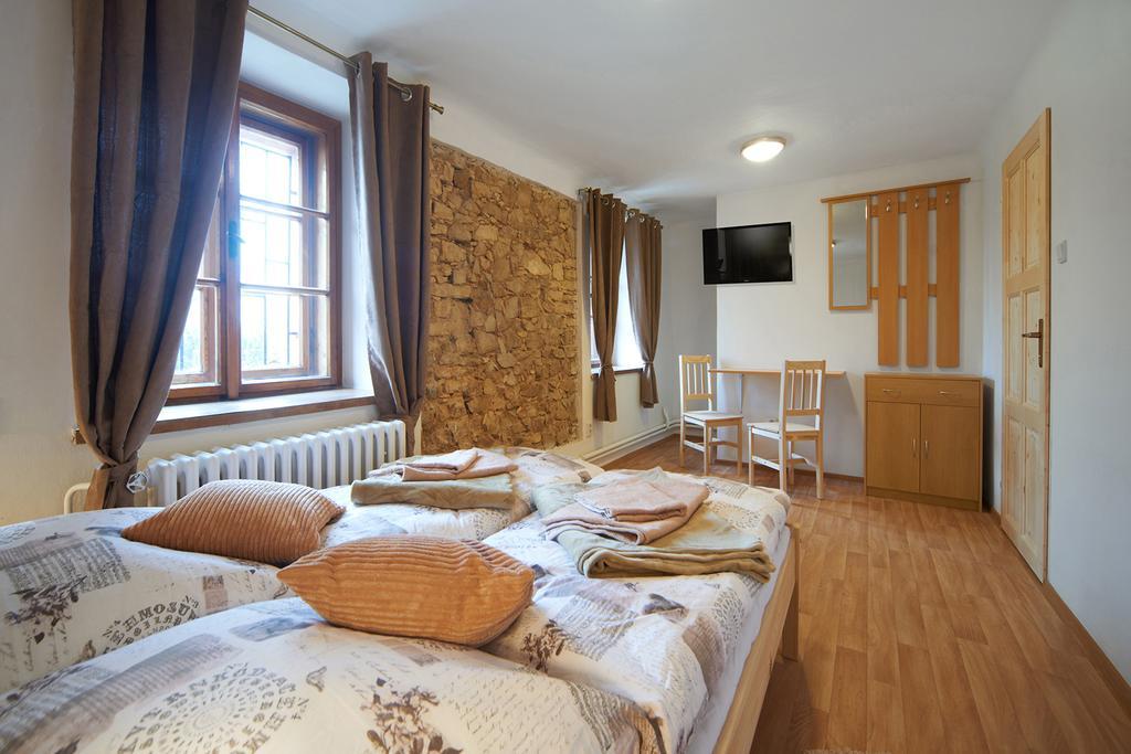 Hotel Usedlost Kotlarka Prag Zimmer foto
